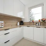 Cosy In With Balcony Ideal For Relaxation By Renters 公寓