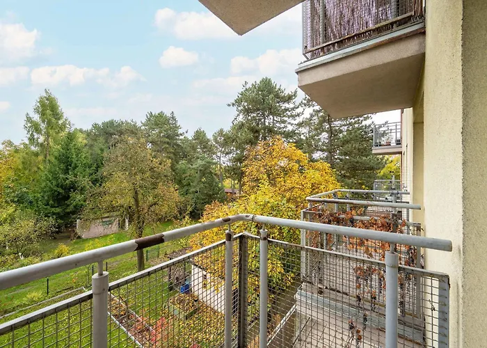 Cosy In With Balcony Ideal For Relaxation By Renters * Breslavia